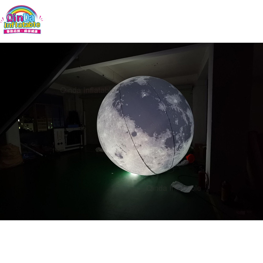La luna gonfiabile gigante dec - Lighting Decor Rentals recensione e prezzo
